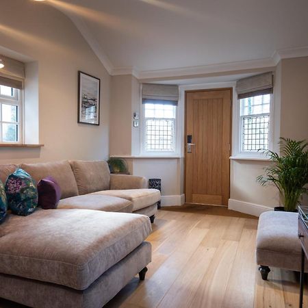 Rowton Hall Hotel And Spa Chester Buitenkant foto