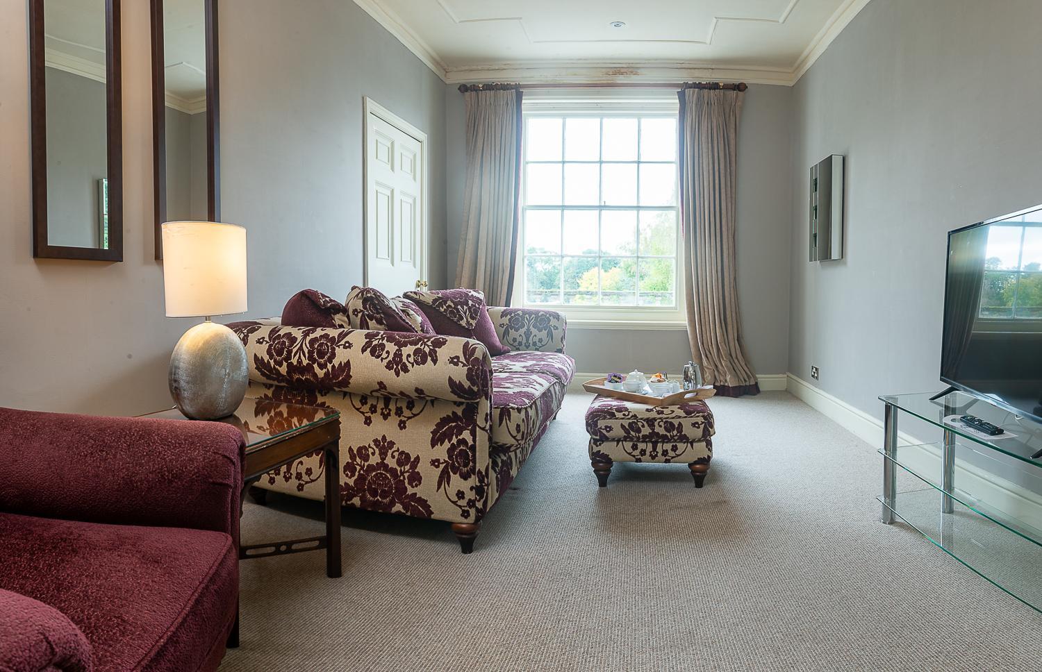 Rowton Hall Hotel And Spa Chester Buitenkant foto
