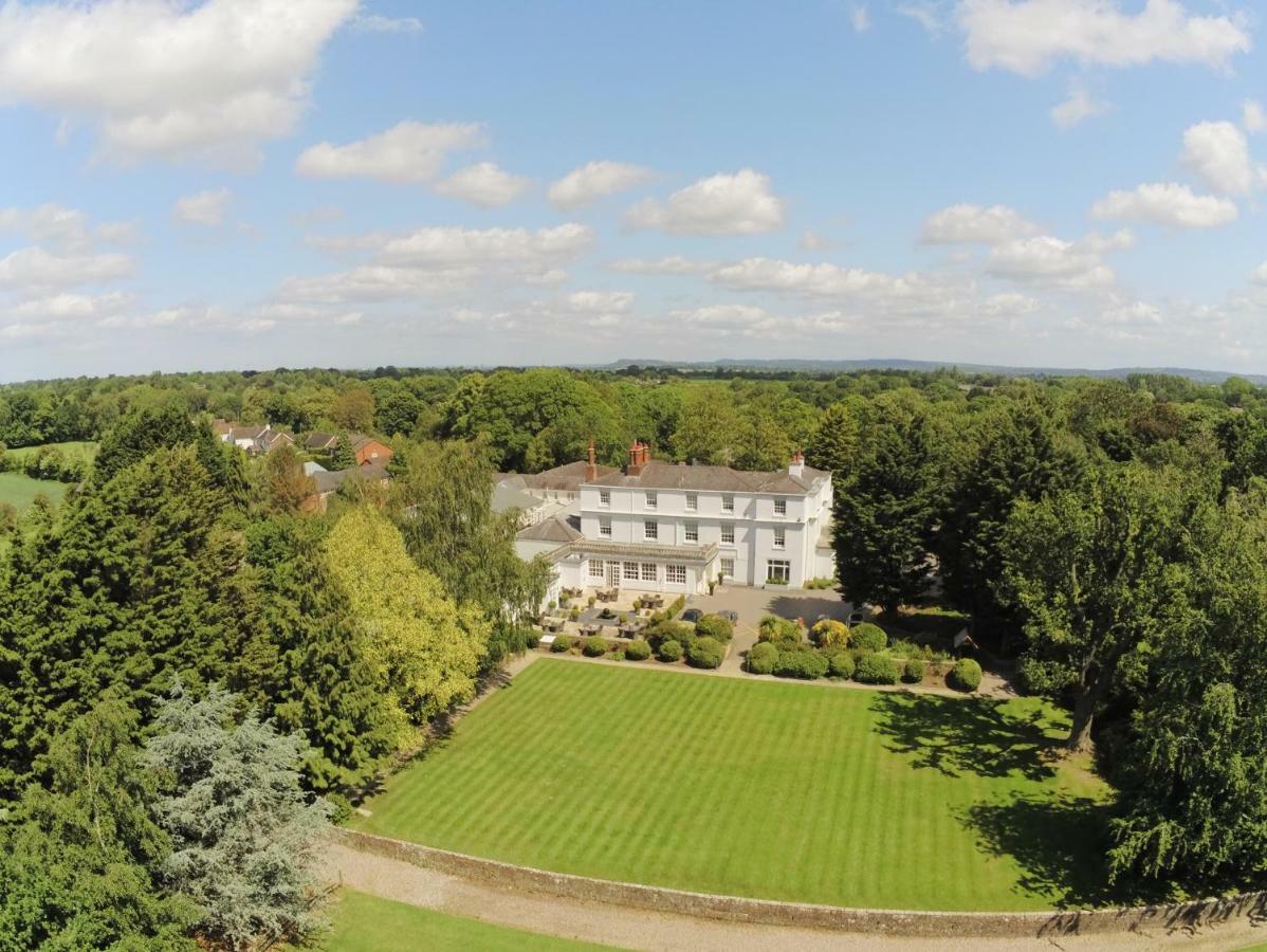 Rowton Hall Hotel And Spa Chester Buitenkant foto
